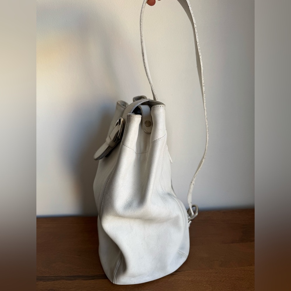 Coach 4160 White Soho Sling Bag Backpack Made in USA Vintage 1997 rare! USA - Picture 2 of 16